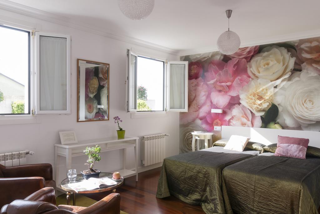 La Casa De Las Camelias Busto Стая снимка
